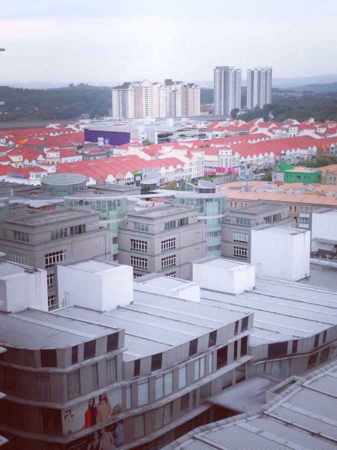 Gt2@Cascades Residency Apartamento Petaling Jaya Exterior foto